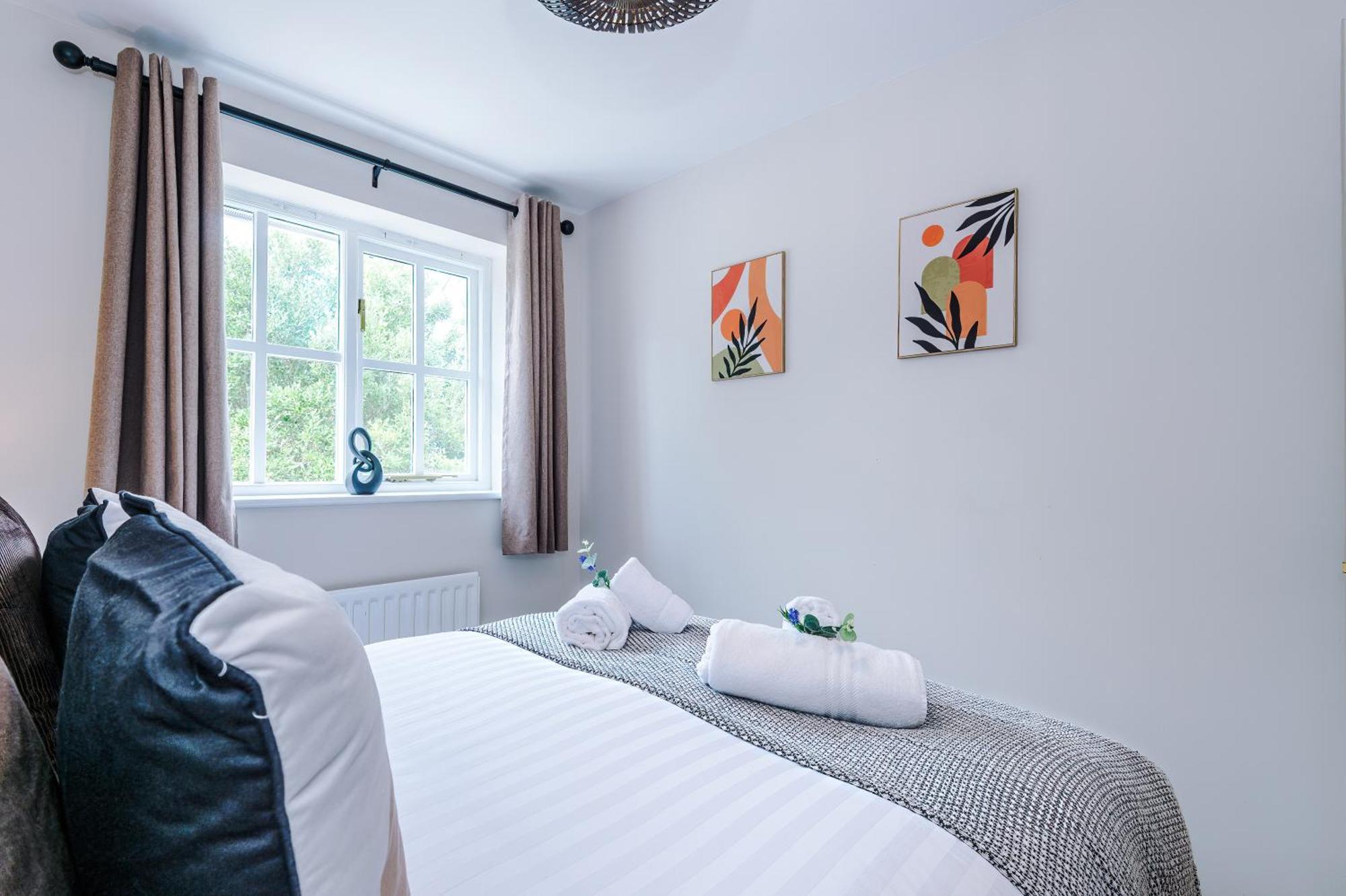New! Stunning 3-Bed Home In Chester By 53 Degrees Property, Ideal For Groups, Free Parking! Eksteriør bilde