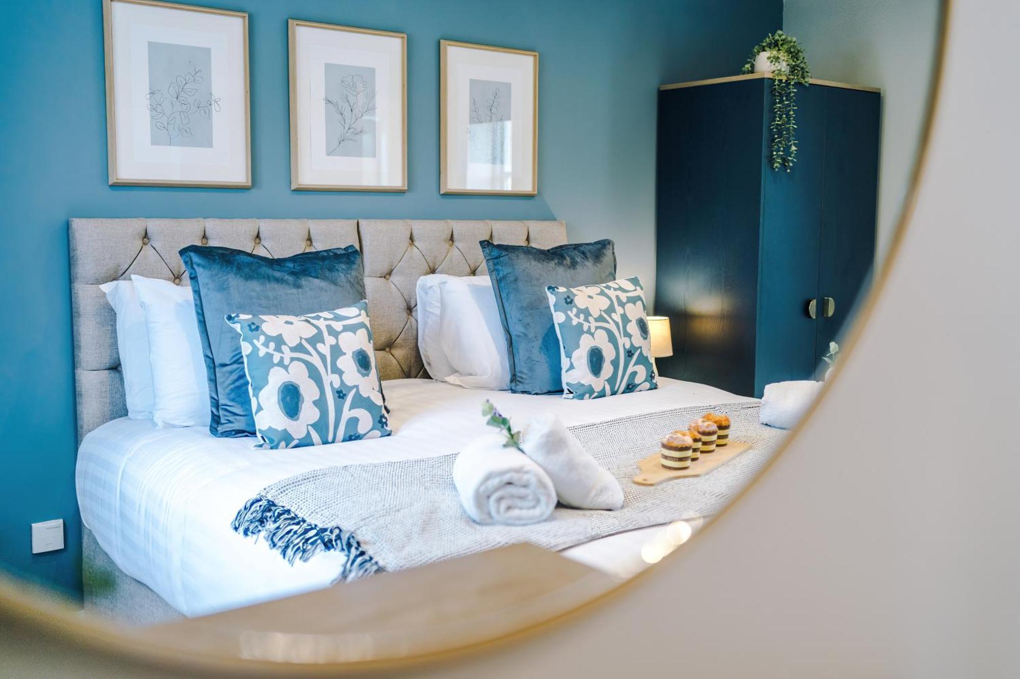 New! Stunning 3-Bed Home In Chester By 53 Degrees Property, Ideal For Groups, Free Parking! Eksteriør bilde