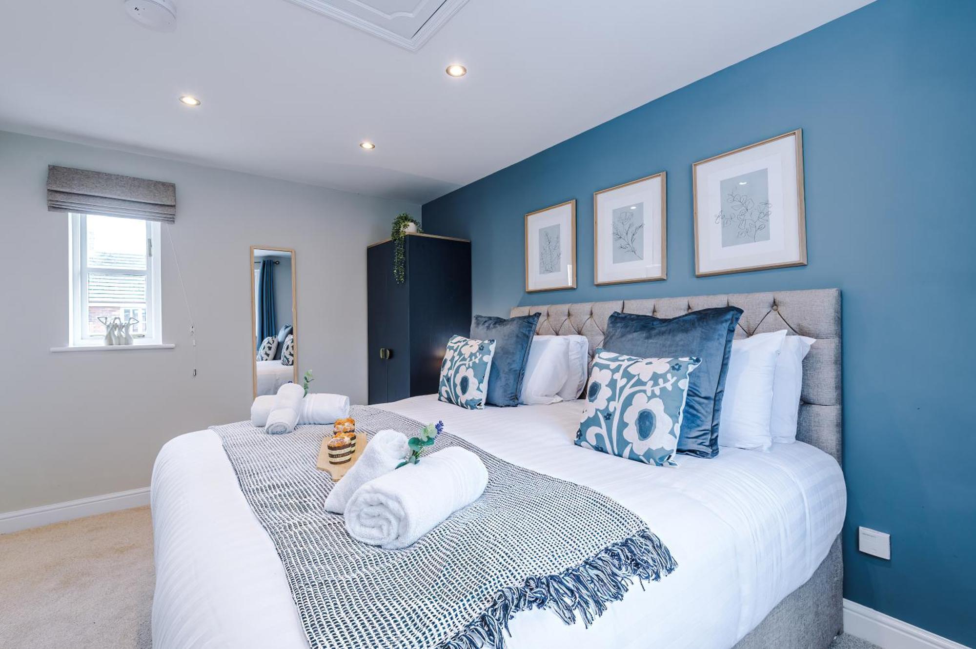 New! Stunning 3-Bed Home In Chester By 53 Degrees Property, Ideal For Groups, Free Parking! Eksteriør bilde