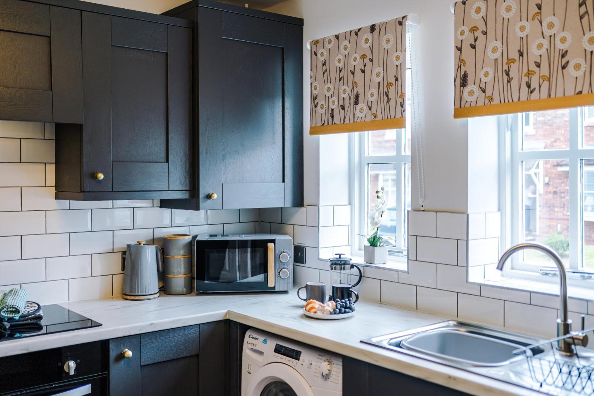 New! Stunning 3-Bed Home In Chester By 53 Degrees Property, Ideal For Groups, Free Parking! Eksteriør bilde